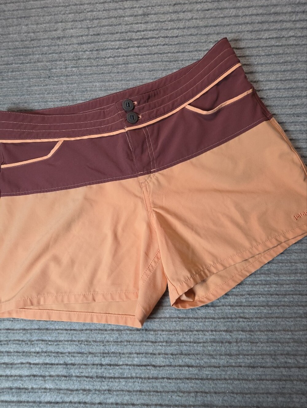 Patagonia Two-Tone Peach and Maroon Women’s Active Shorts